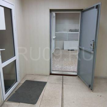 Сдается Нежилое помещение, 196 м²