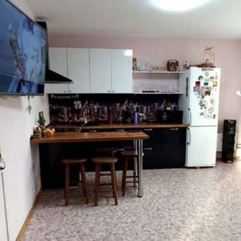 Продается 2-х комнатная квартира, 65 м²