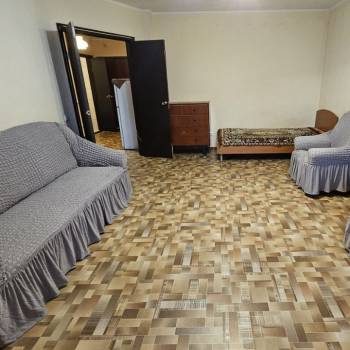 Сдается 1-комнатная квартира, 50 м²