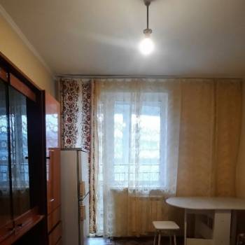 Сдается 1-комнатная квартира, 50 м²