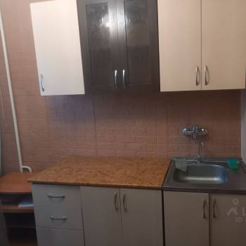 Продается 2-х комнатная квартира, 42 м²