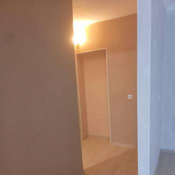 Продается 2-х комнатная квартира, 42 м²