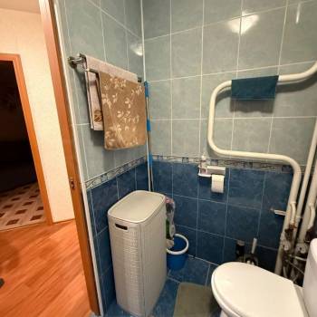 Продается 1-комнатная квартира, 37 м²