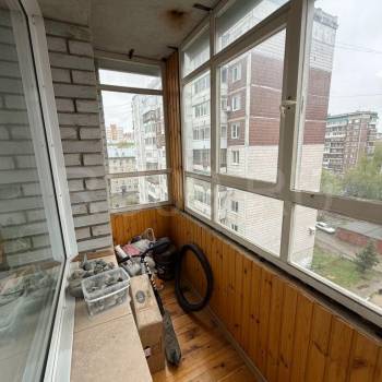 Продается 1-комнатная квартира, 37 м²