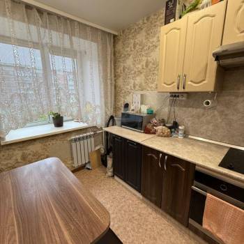 Продается 1-комнатная квартира, 37 м²