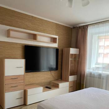Сдается Многокомнатная квартира, 75 м²