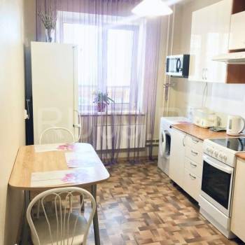 Сдается 2-х комнатная квартира, 61 м²