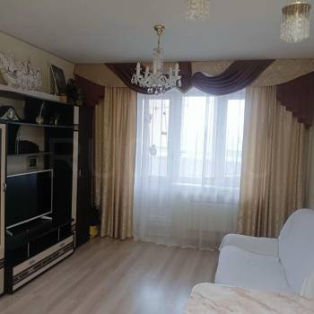Сдается Многокомнатная квартира, 64 м²