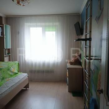 Сдается Многокомнатная квартира, 64 м²