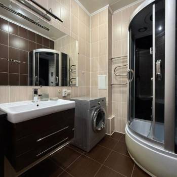 Сдается Многокомнатная квартира, 84 м²
