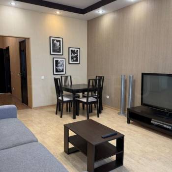 Сдается Многокомнатная квартира, 84 м²
