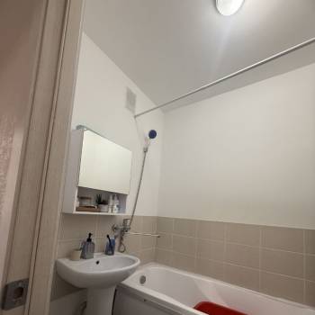 Сдается 2-х комнатная квартира, 59 м²
