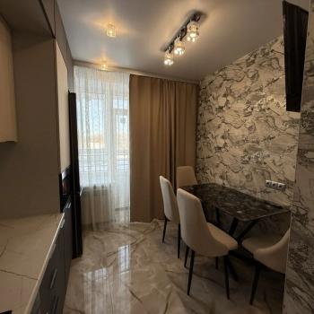 Сдается 2-х комнатная квартира, 59 м²