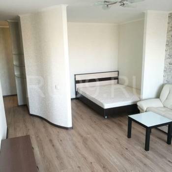 Продается 1-комнатная квартира, 49 м²