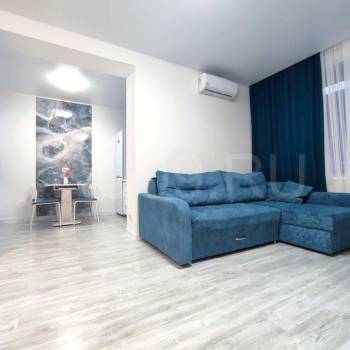 Продается 3-х комнатная квартира, 77 м²