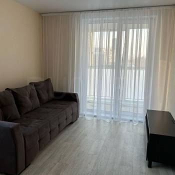 Сдается 1-комнатная квартира, 40 м²