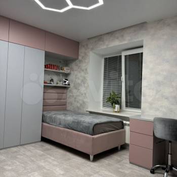 Продается Многокомнатная квартира, 111 м²