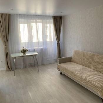 Сдается Многокомнатная квартира, 56 м²