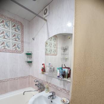 Продается 1-комнатная квартира, 30 м²