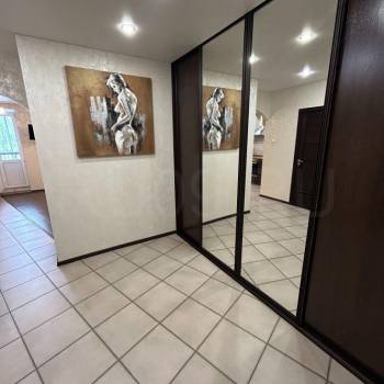 Продается 1-комнатная квартира, 43 м²