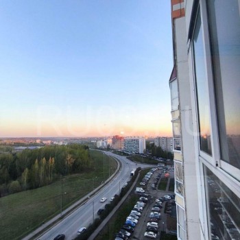 Продается 1-комнатная квартира, 40 м²
