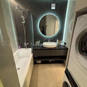 Продается 3-х комнатная квартира, 100 м²