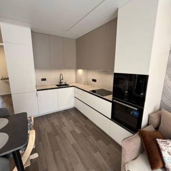 Продается 3-х комнатная квартира, 100 м²