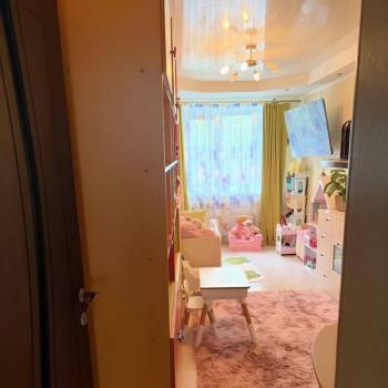 Продается 3-х комнатная квартира, 55,8 м²