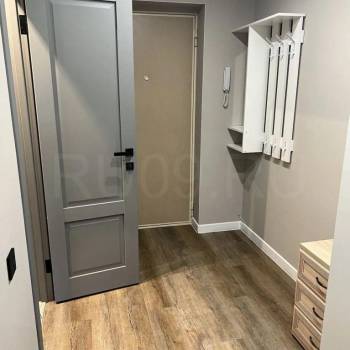 Продается Многокомнатная квартира, 75 м²