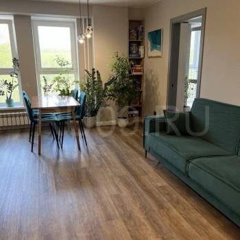 Продается Многокомнатная квартира, 75 м²