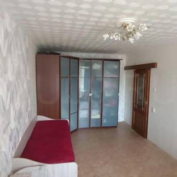 Продается 1-комнатная квартира, 36 м²