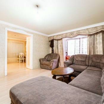Продается 3-х комнатная квартира, 91,8 м²