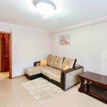 Продается 3-х комнатная квартира, 59,3 м²
