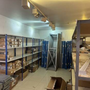 Сдается Нежилое помещение, 260 м²