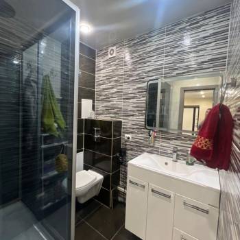 Продается 3-х комнатная квартира, 101 м²