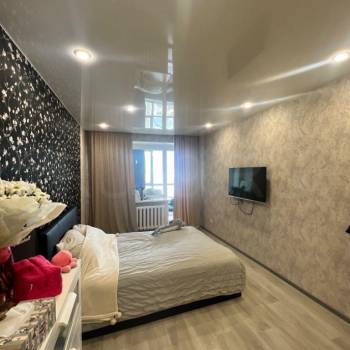 Продается 3-х комнатная квартира, 101 м²