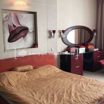 Продается 3-х комнатная квартира, 155 м²