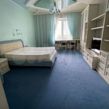Продается 3-х комнатная квартира, 155 м²