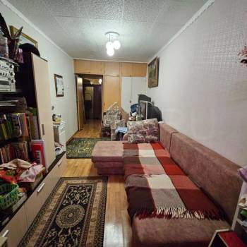 Продается 3-х комнатная квартира, 56 м²