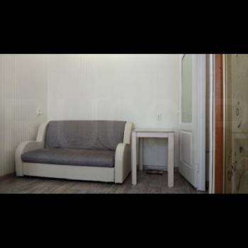 Продается 1-комнатная квартира, 32 м²