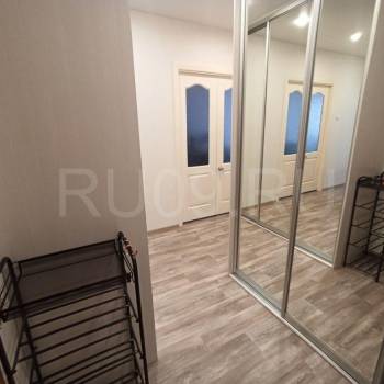 Продается 1-комнатная квартира, 39 м²