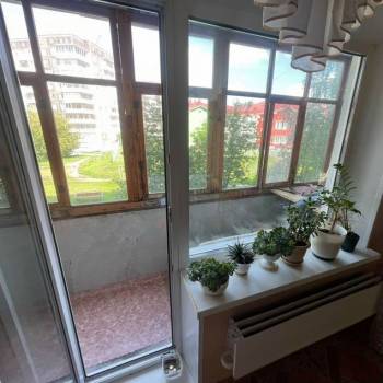 Продается 1-комнатная квартира, 78,6 м²