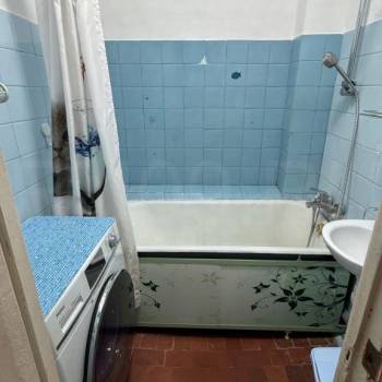 Сдается Многокомнатная квартира, 60 м²