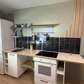 Продается 1-комнатная квартира, 43 м²
