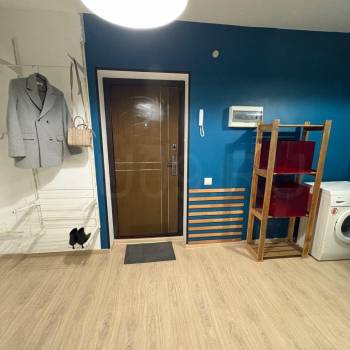 Продается 1-комнатная квартира, 43 м²