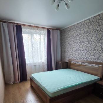 Сдается 2-х комнатная квартира, 60 м²