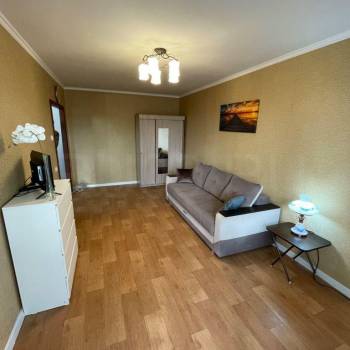 Сдается 1-комнатная квартира, 37 м²