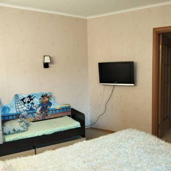 Сдается 2-х комнатная квартира, 65 м²