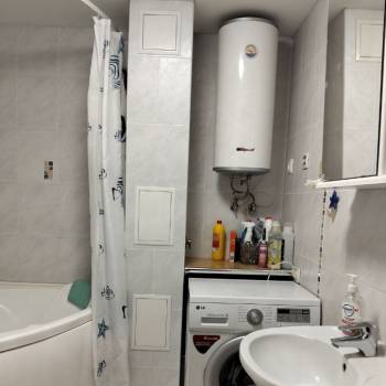 Сдается 2-х комнатная квартира, 65 м²