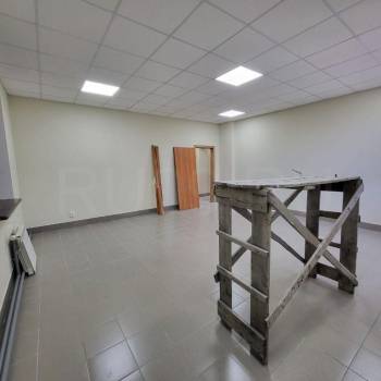 Сдается Нежилое помещение, 36 м²